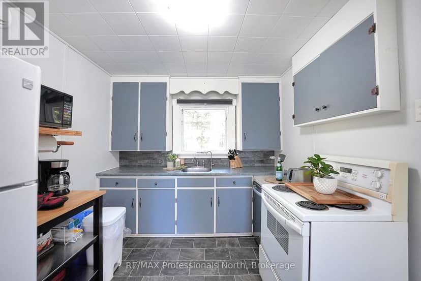 1130 Fader Drive — photo 15 of 40
