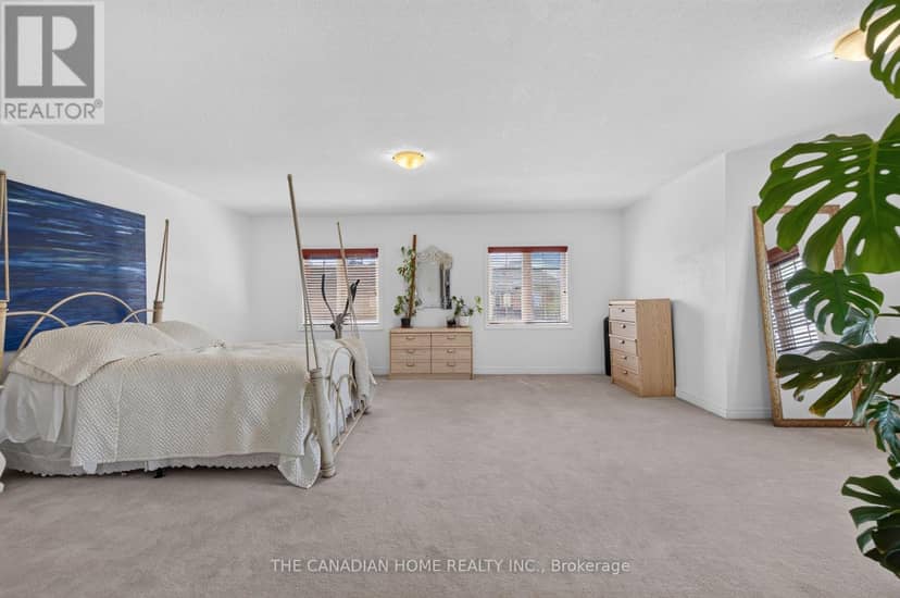 63 Humbershed Crescent — photo 25 of 40