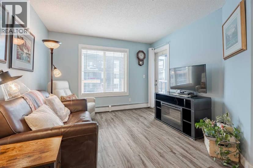 311, 2715 12 Avenue SE, Calgary