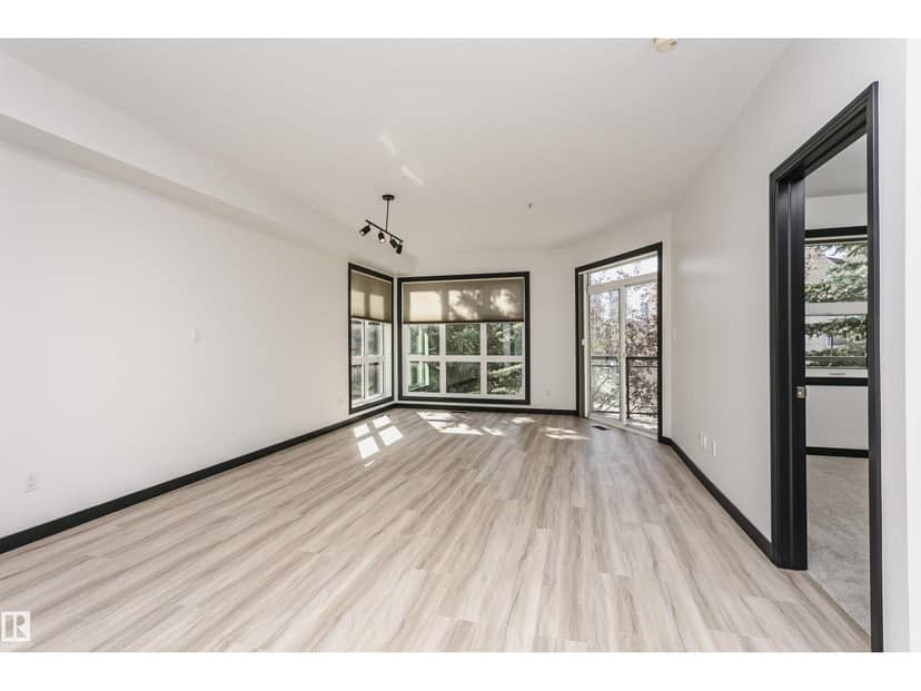 #203 11933 106 AV NW — photo 17 of 39