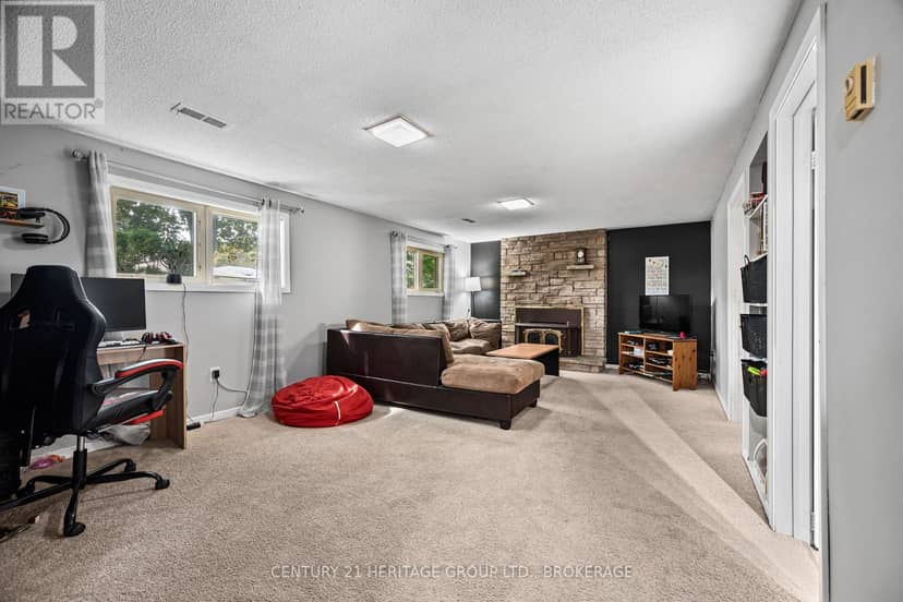 912 Safari Drive — photo 40 of 40