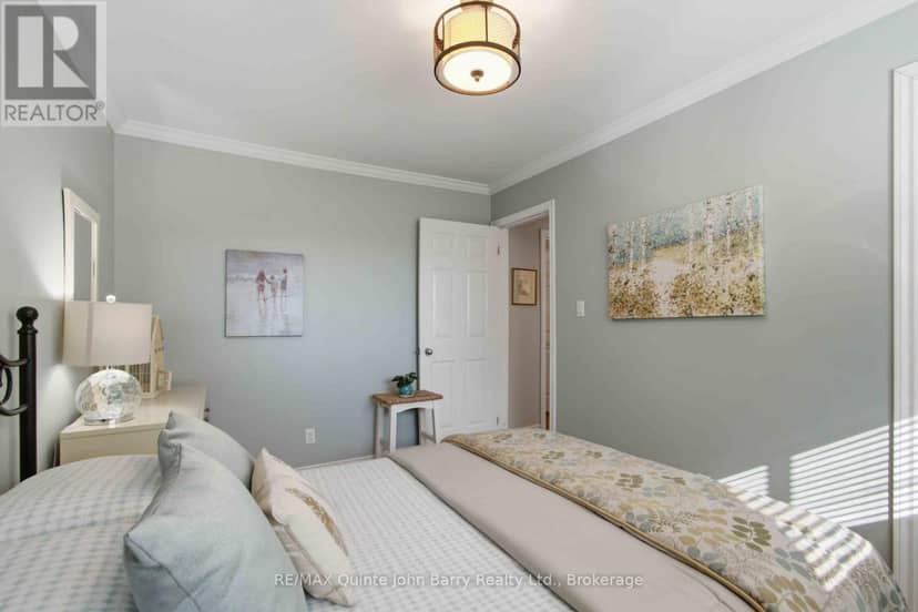 1 Parkside Drive — photo 18 of 37