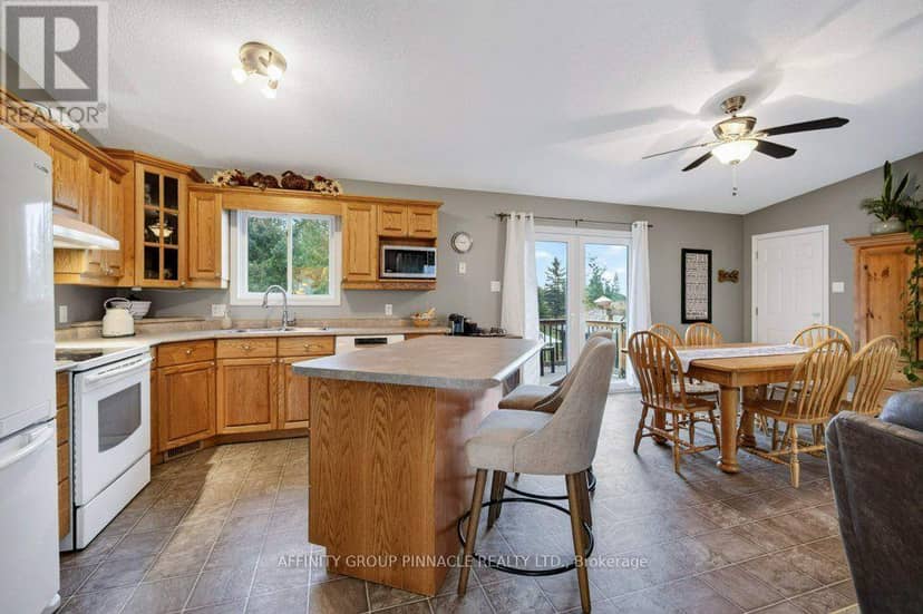 838 Traceys Hill Road — photo 11 of 39