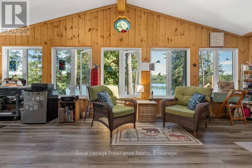 5 Water - Gunter Lake, Tudor and Cashel, photo 8