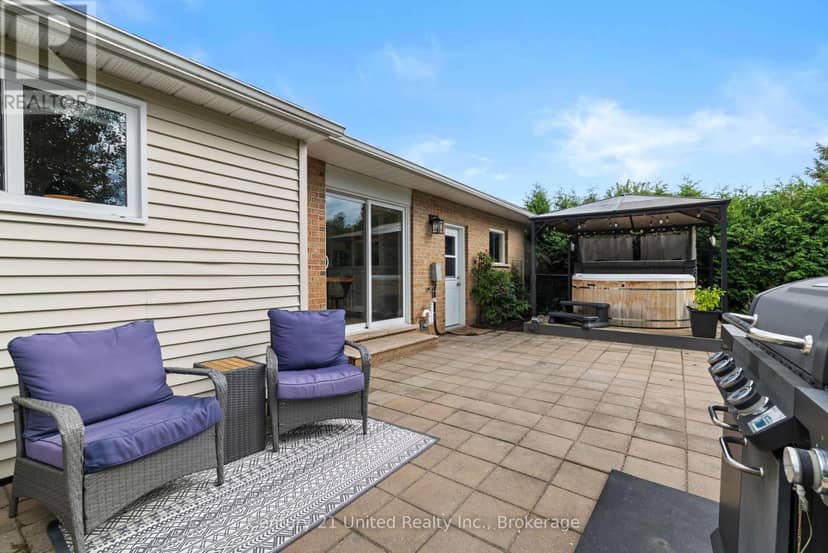 15 Lakefield Court — photo 30 of 40