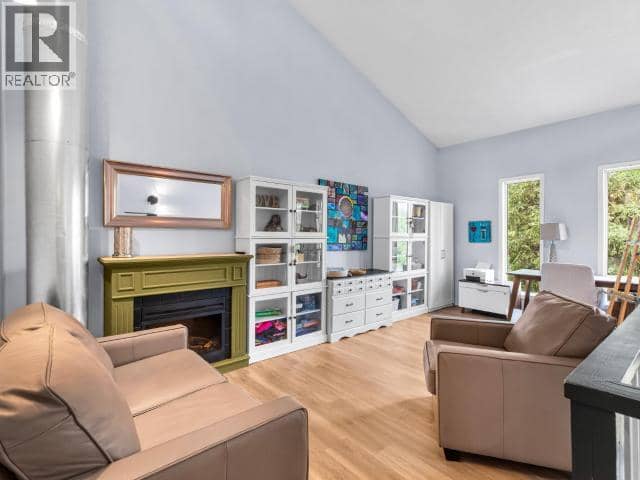 1306 Elm Street — photo 22 of 40