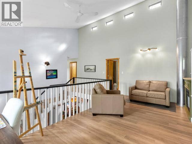 1306 Elm Street — photo 23 of 40