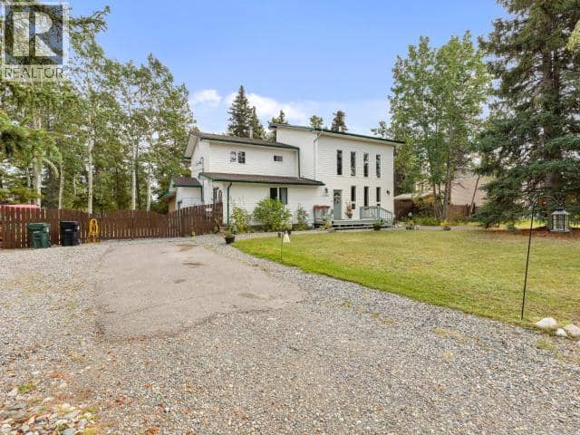 1306 Elm Street, Whitehorse, photo 4