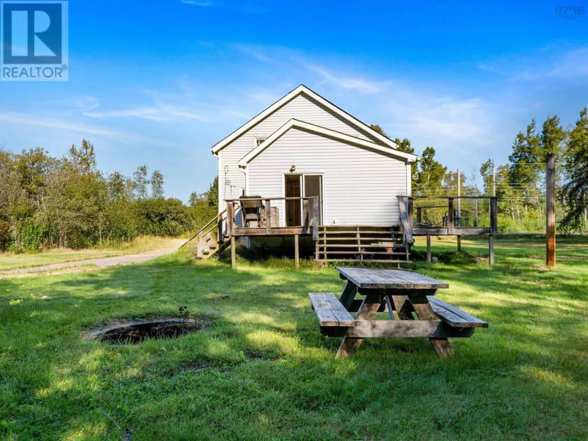4668 Highway 242, Maccan, photo 7