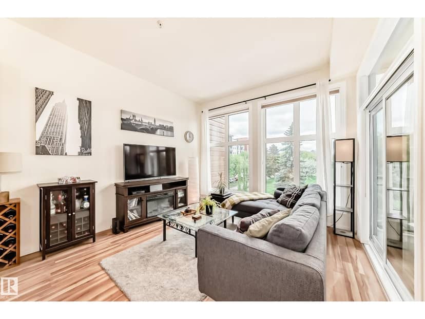 #303 10531 117 ST NW, Edmonton, photo 3