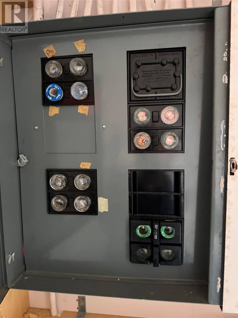 108 Church Street — photo 10 of 11