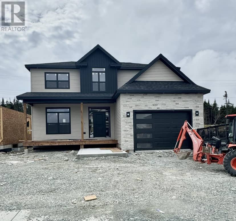 223 Cheeseman Drive, St. John's, photo 2