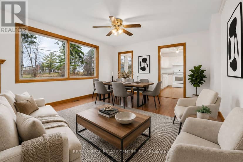 449 Mosley Street — photo 11 of 40