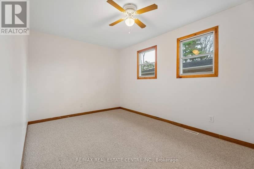 449 Mosley Street — photo 23 of 40
