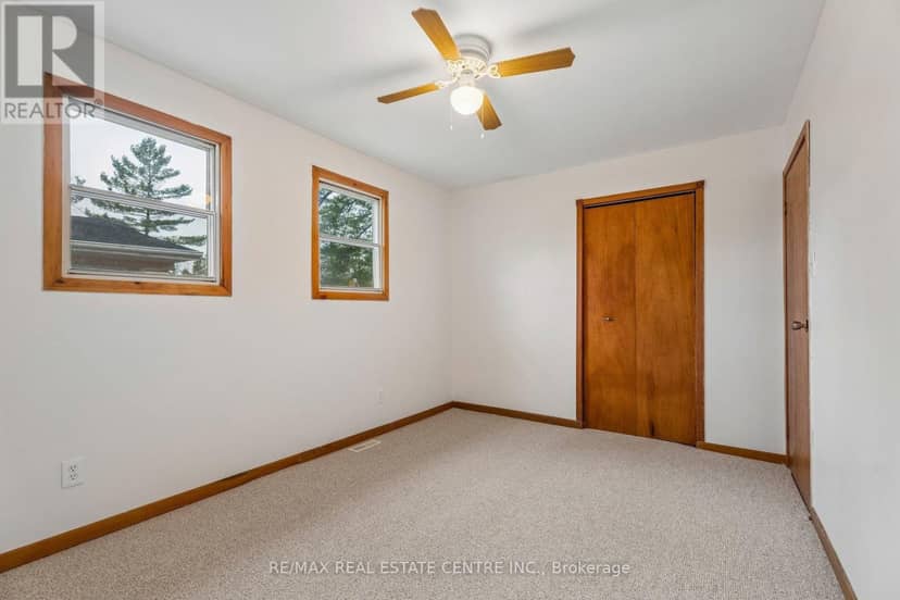 449 Mosley Street — photo 27 of 40