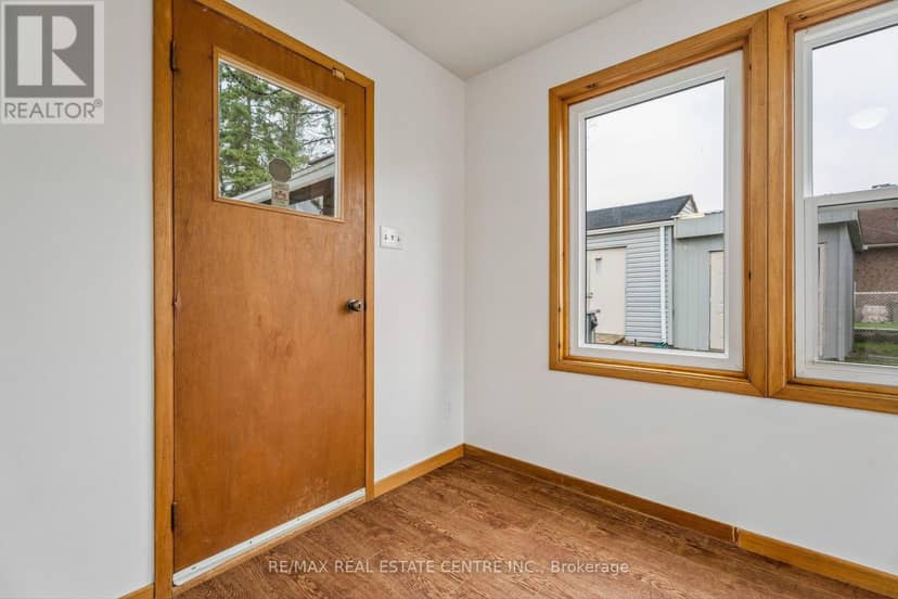 449 Mosley Street — photo 40 of 40