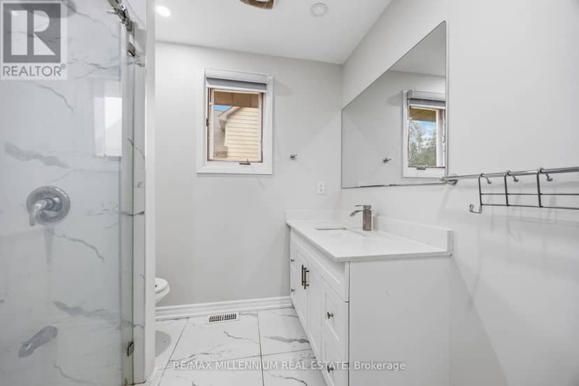 867 Wellington Street — photo 14 of 30