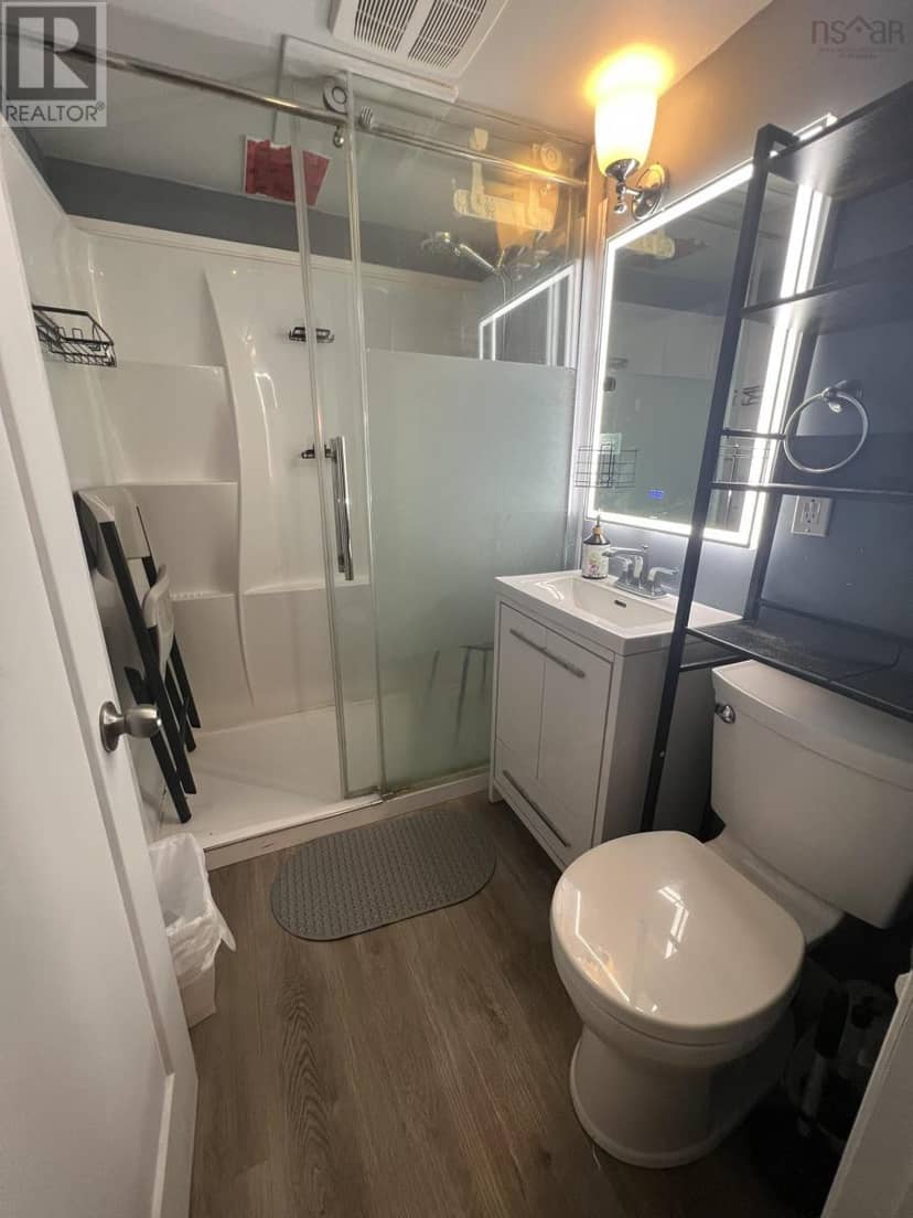 24 Charles Street — photo 18 of 28