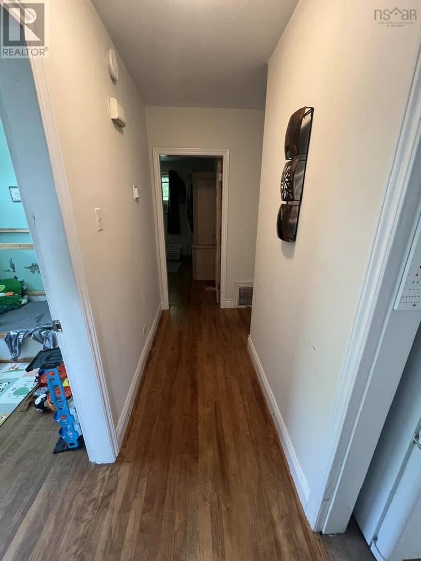 24 Charles Street — photo 22 of 28