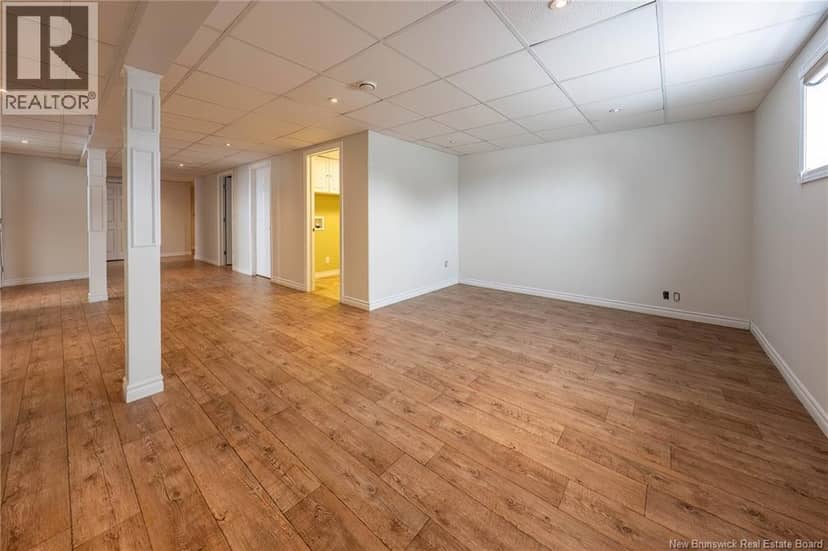 835 Walker Street — photo 33 of 40