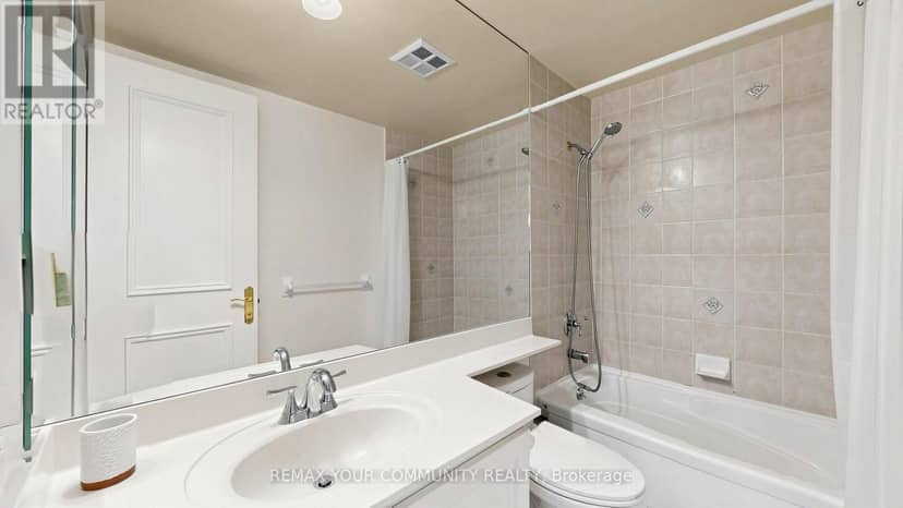 410 - 10 Old York Mills Road — photo 36 of 40