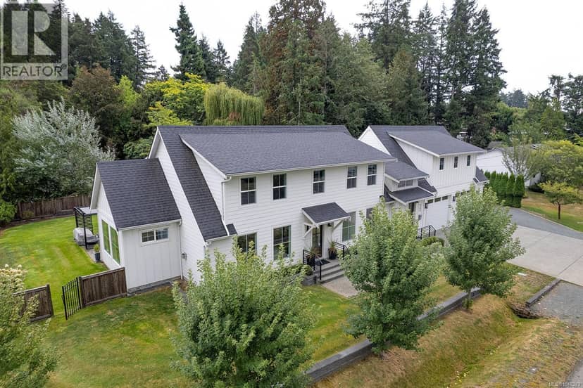 6289 Meadow Park Rd, Duncan