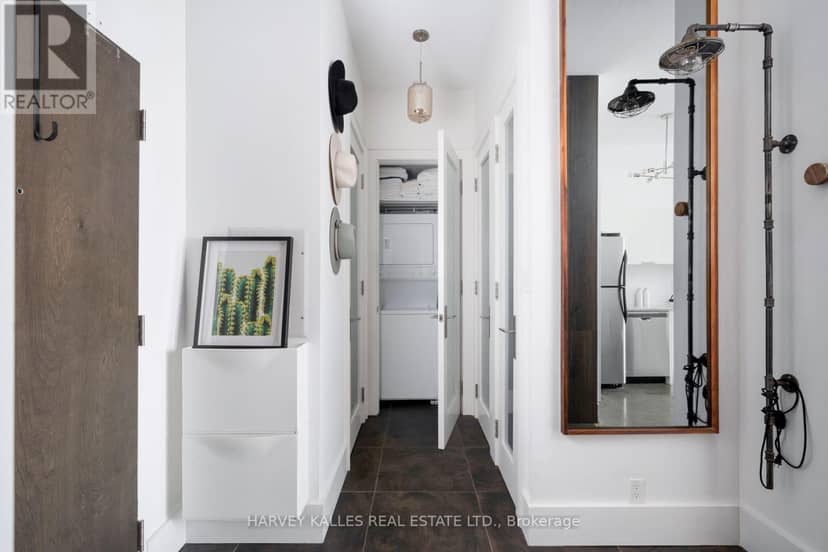 410 - 625 Queen Street E — photo 12 of 31