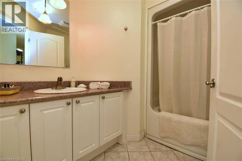 135 JAMES Street S Unit# 502 — photo 20 of 40