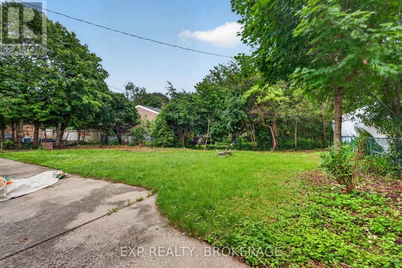 11 Pember Place — photo 27 of 39