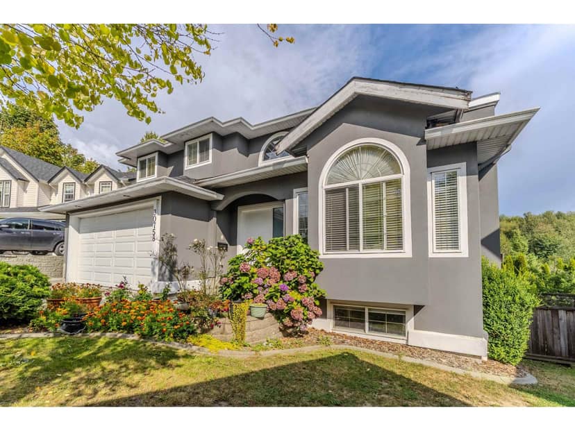 30758 STELLAR COURT, Abbotsford, photo 2