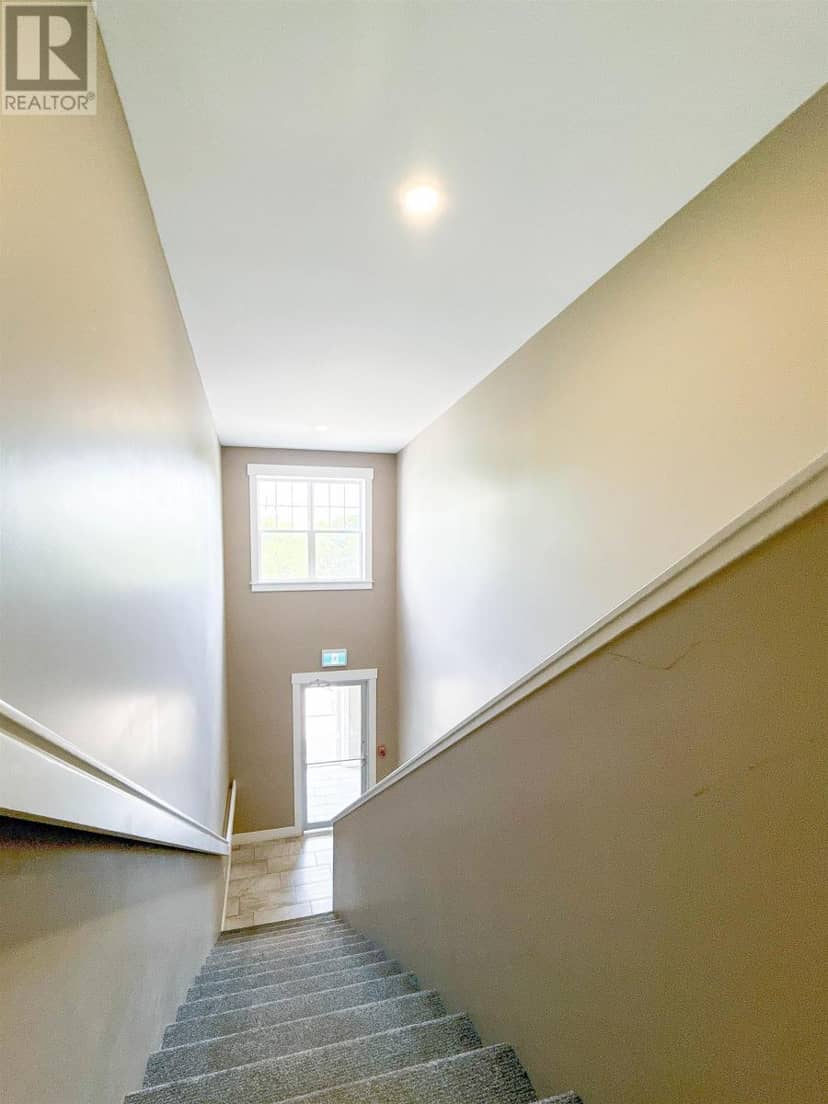 55/63 Russell Street — photo 6 of 40
