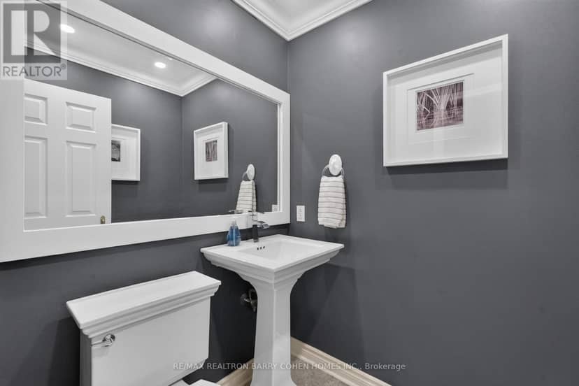 110 Upper Canada Drive — photo 16 of 40