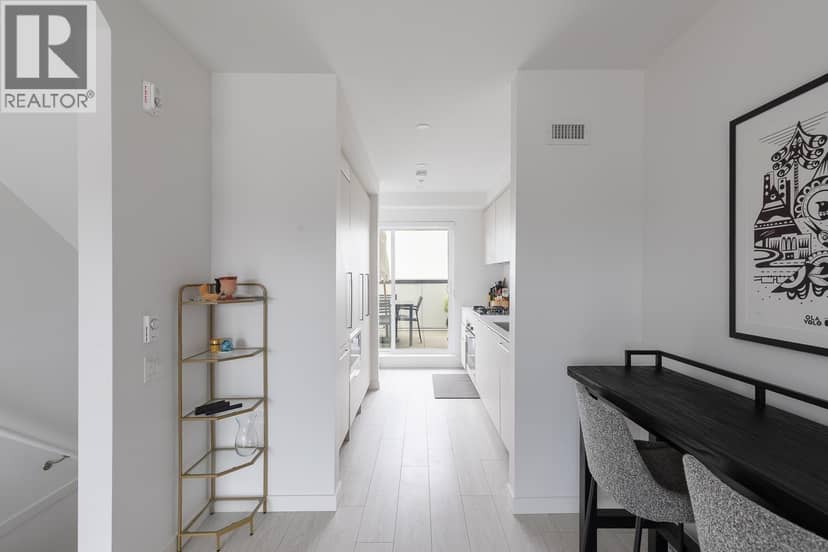 321 1120 E GEORGIA STREET, Vancouver, photo 8