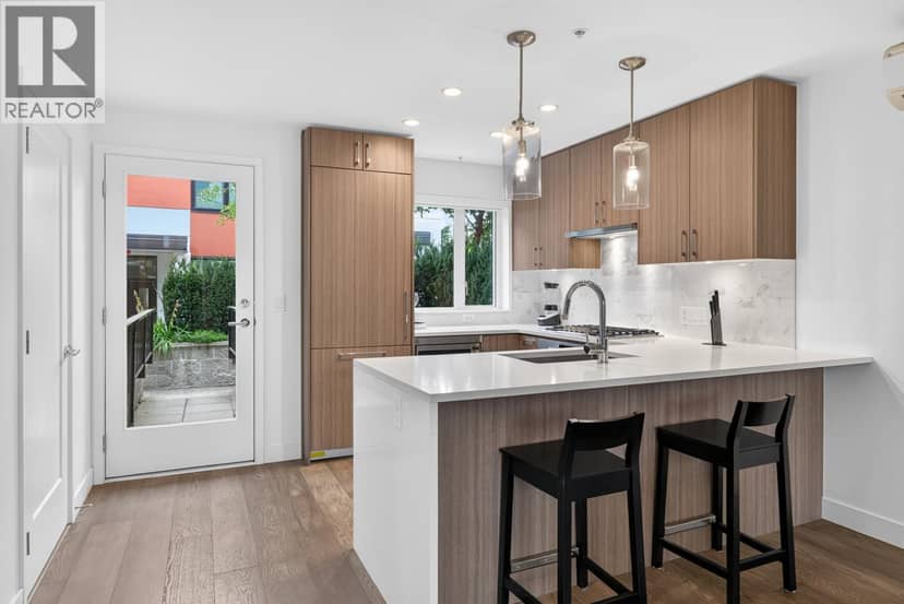 561 W 29TH AVENUE, Vancouver, photo 8
