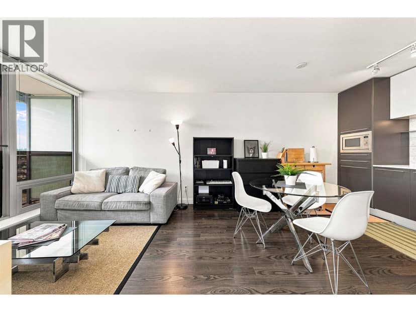 2409 8131 NUNAVUT LANE, Vancouver, photo 6