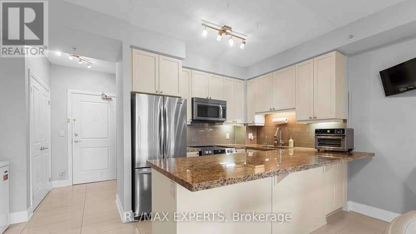201 - 12 Woodstream Boulevard — photo 5 of 25
