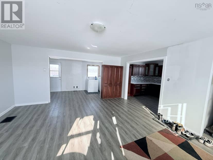 3999 MALAGASH Road — photo 10 of 40