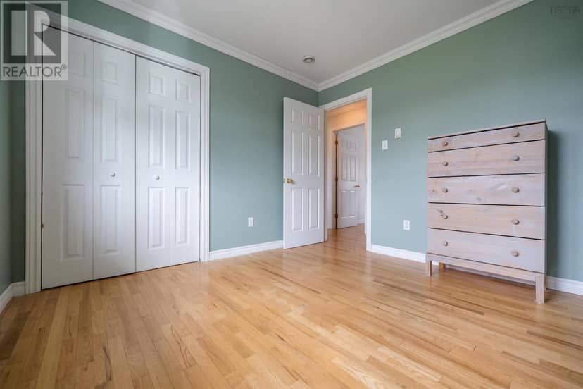98 Sierra Drive — photo 28 of 40