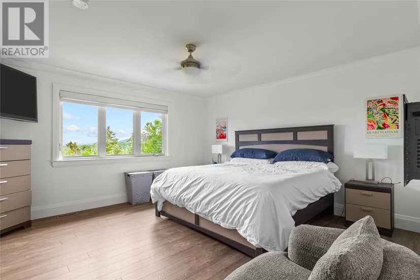 18 Mercers Road — photo 19 of 40