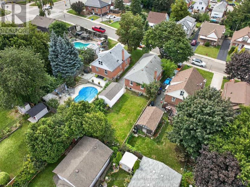 245 Glenholme Avenue — photo 36 of 38