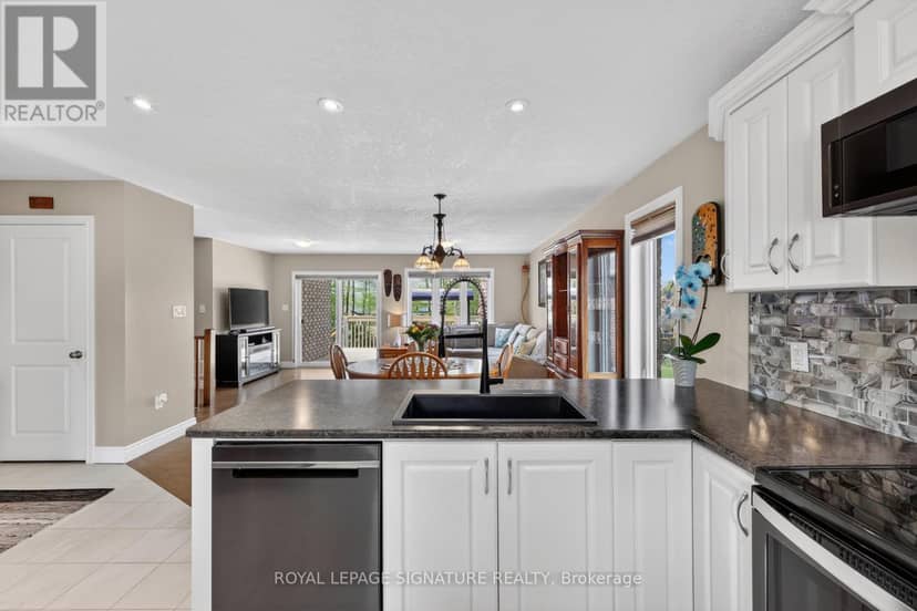 22 Hunter Avenue — photo 14 of 40