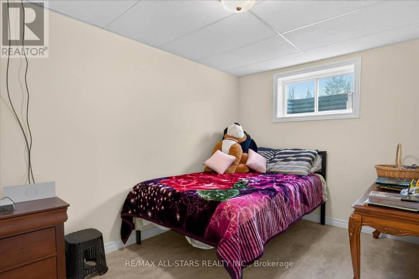 450 Janetville Road — photo 37 of 40