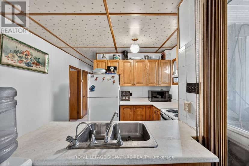 81-77 Bass Bay Drive — photo 19 of 40
