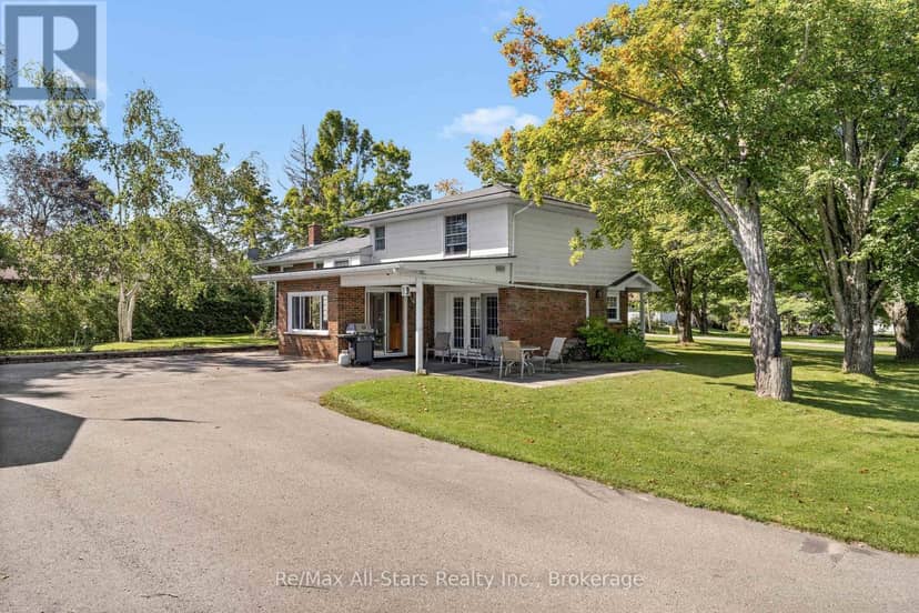 137 Reid Street — photo 1 of 40