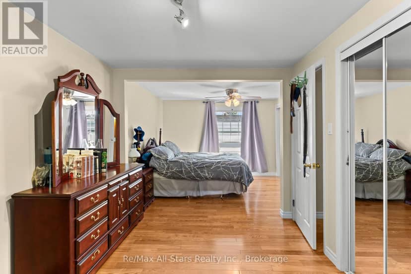 137 Reid Street — photo 19 of 40