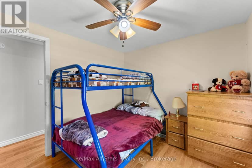 137 Reid Street — photo 24 of 40