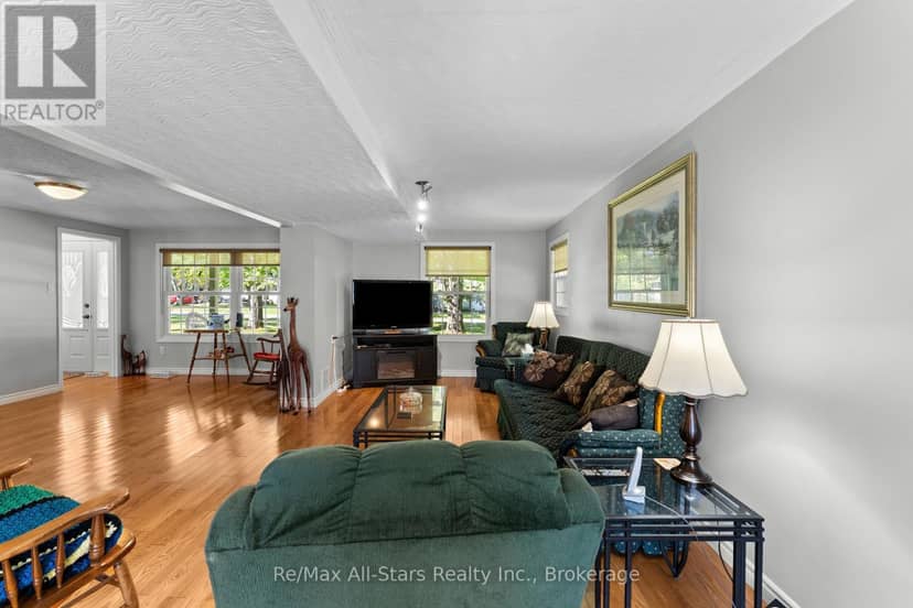 137 Reid Street — photo 27 of 40