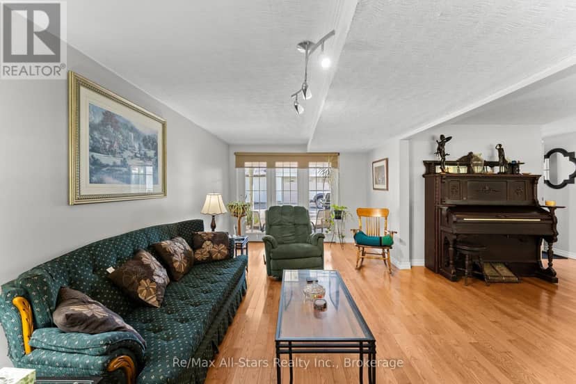 137 Reid Street — photo 28 of 40