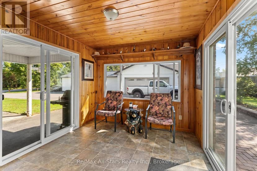 137 Reid Street — photo 33 of 40