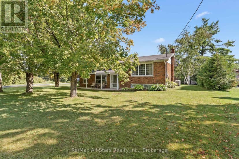 137 Reid Street — photo 7 of 40